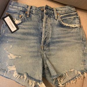 Authentic NWT Agolde Dee shorts